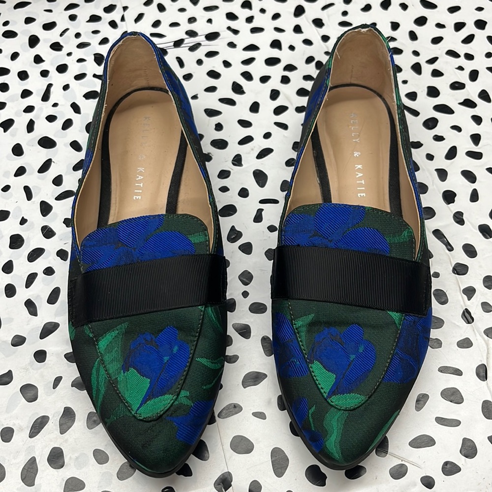 Kelly & Katie Blue Tapestry Print Pointed Toe Loafers